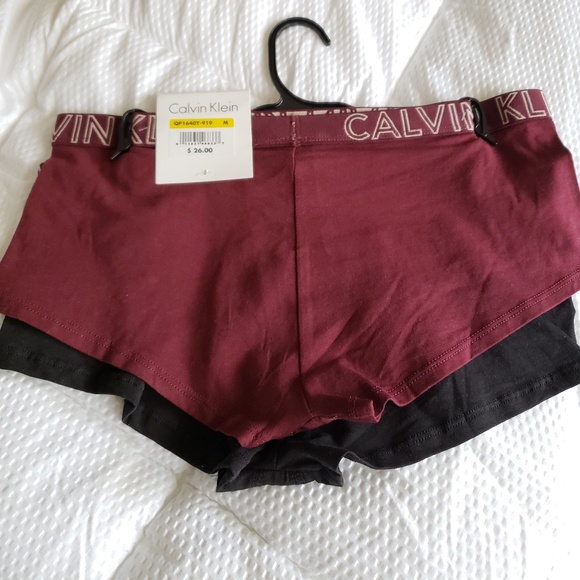 BRAND NEW CALVIN KLEIN 2 PACK BOYSHORT - Picture 5 of 6